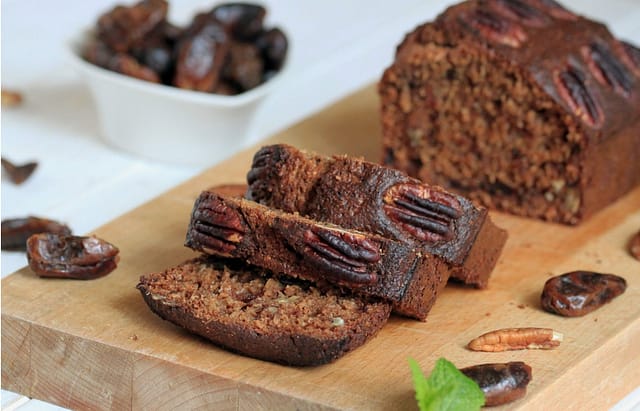 Dates Cake